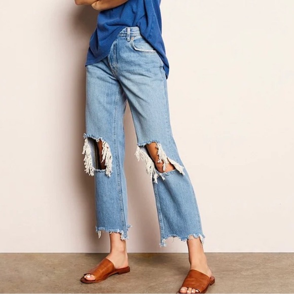 FREE PEOPLE WE THE FREE Maggie Distressed Crop Jeans - Picture 4 of 10